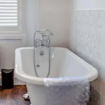 1 Bed In Oc-b29243 * Whitby