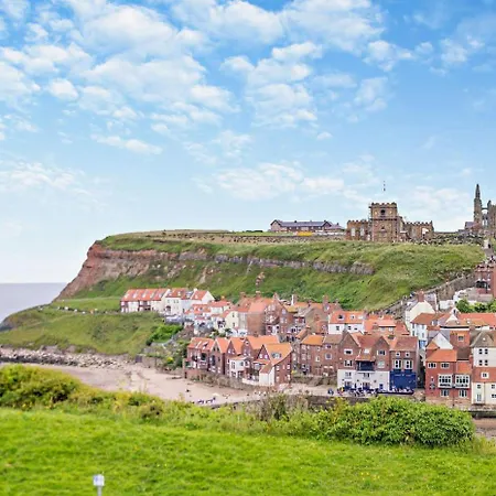 Blue Horizon - アパート ウィットビー