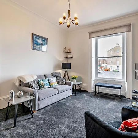 1 Bed In Oc-b29243 * Whitby